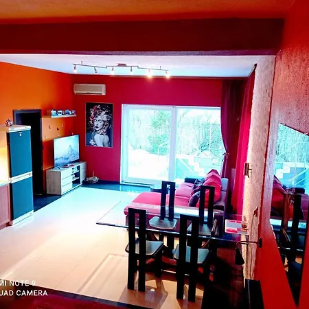 Apartment Sunrise Okrug Gornji
