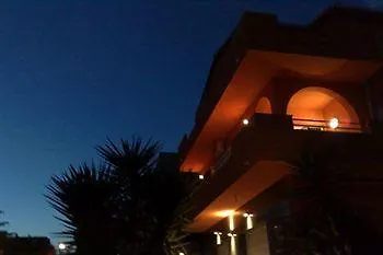 Sunrise Apartment